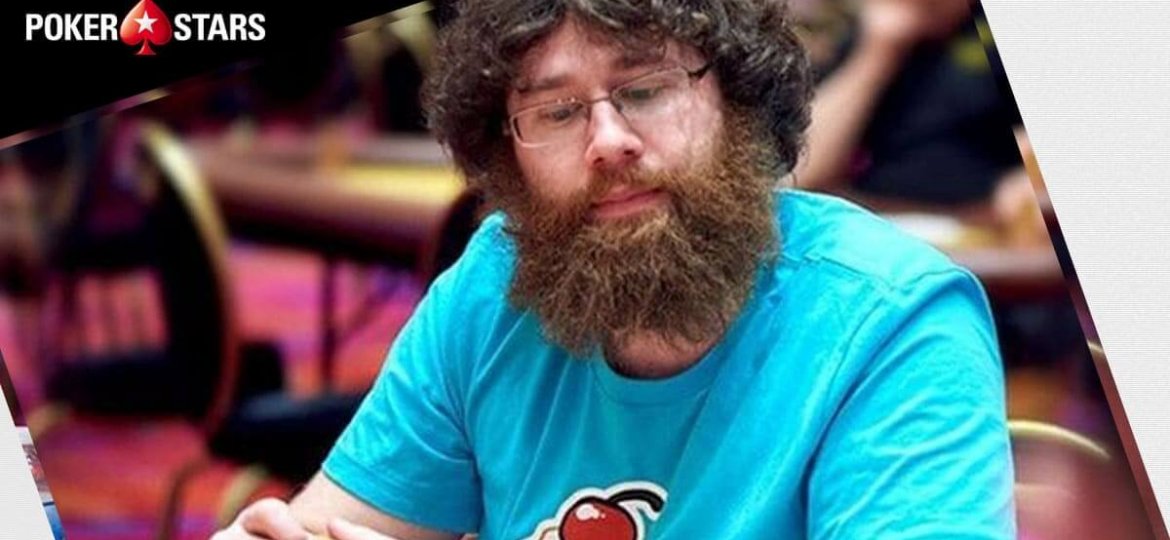 Арли Шабан, игрок в покер и видеоблогер