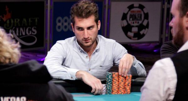 Размер рейка в покер-руме напрямую влияет на профит игрока на длинной дистанции